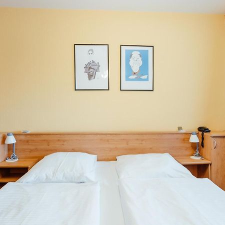 Hotel Sachticka Besztercebánya Kültér fotó