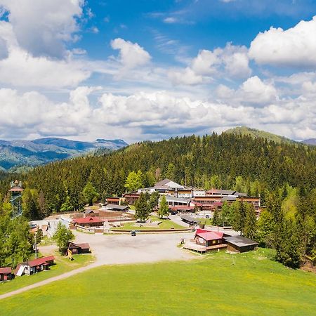 Hotel Sachticka Besztercebánya Kültér fotó