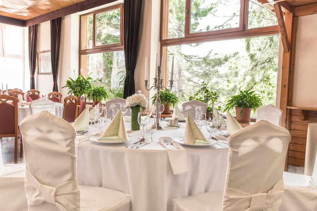 Hotel Sachticka Besztercebánya Kültér fotó