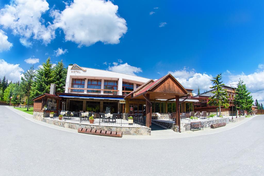 Hotel Sachticka Besztercebánya Kültér fotó