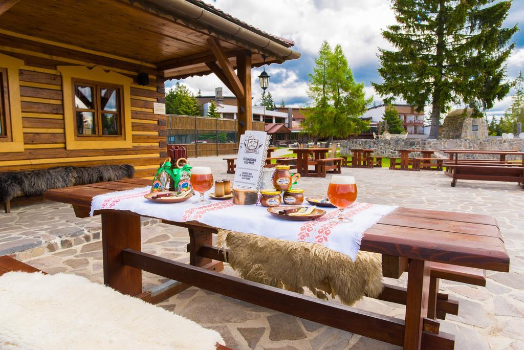 Hotel Sachticka Besztercebánya Kültér fotó